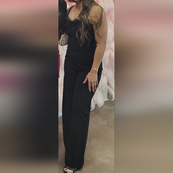 Feathered Black jumpsuit - Picture 2 of 9